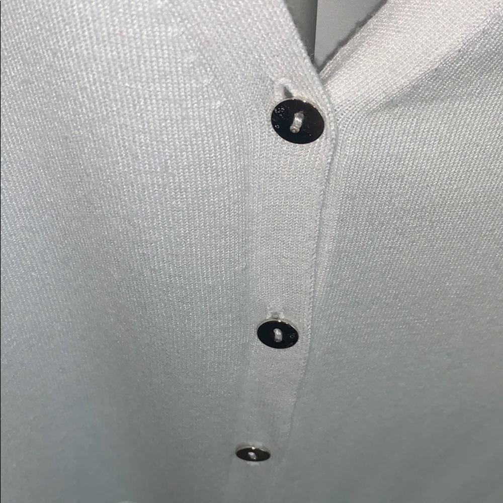 Layering top - Picture 4 of 4